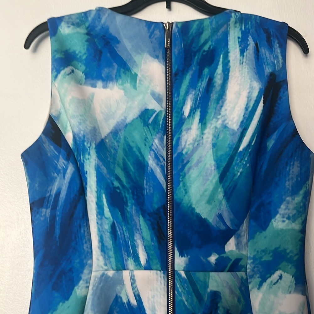 Pretty Blue and White Swirl Colored Dress - Picture 3 of 5
